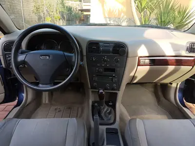 Volvo V40 — foto 5