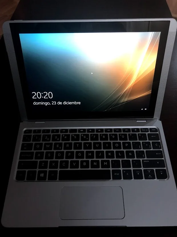 Portátil HP 4Gb de ram y SSD 120 Gb